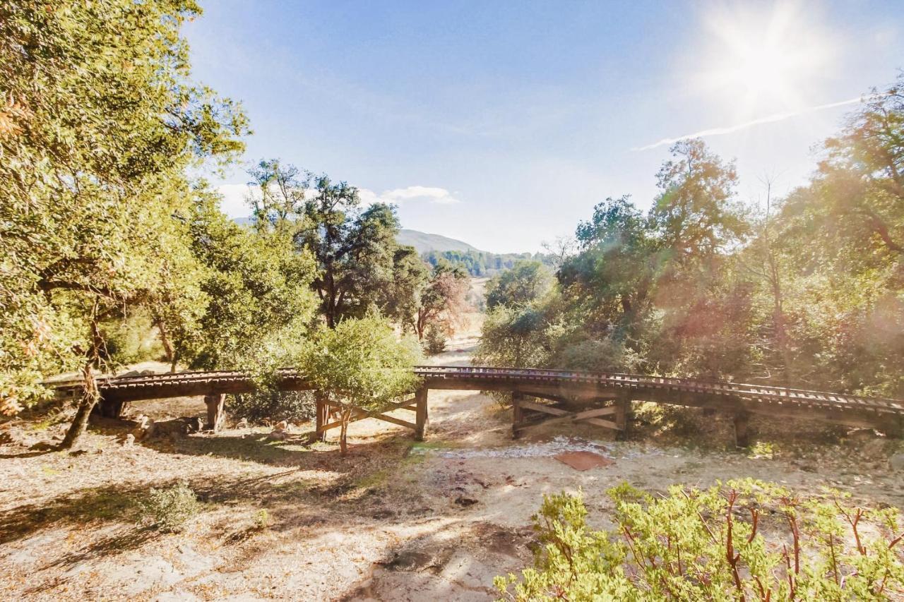 Hot Tub Disney Train Track In Julian Amazing Views Εξωτερικό φωτογραφία